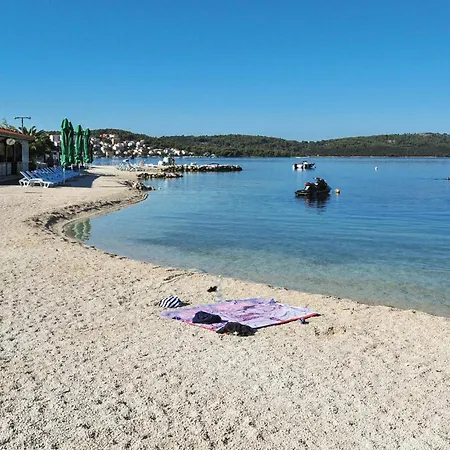 Awesome In Okrug Gornji Trogir