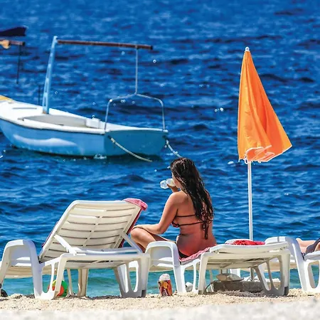 Apartman Awesome In Okrug Gornji *